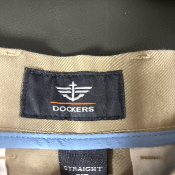 Dockers Straight Fit Size W34 x L32 - 1592 - Picture 3 of 4